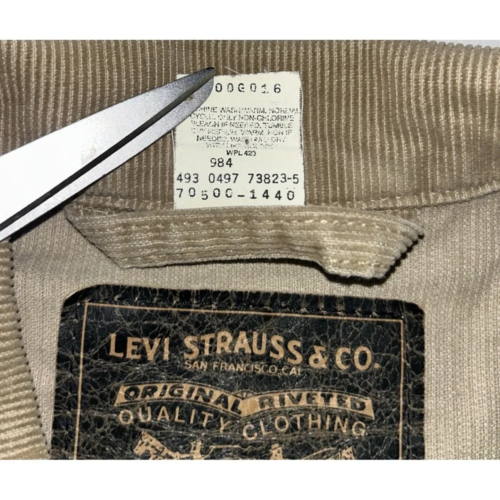 Levis last two